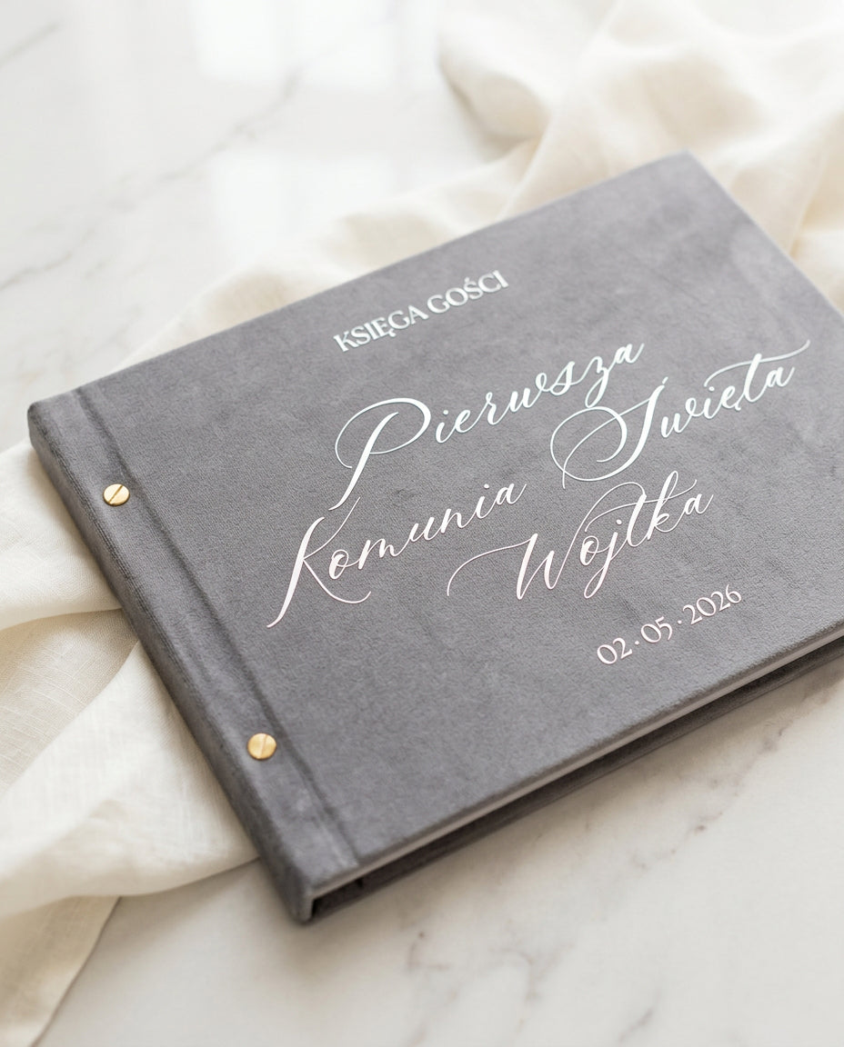Welurowa księga gości na komunię