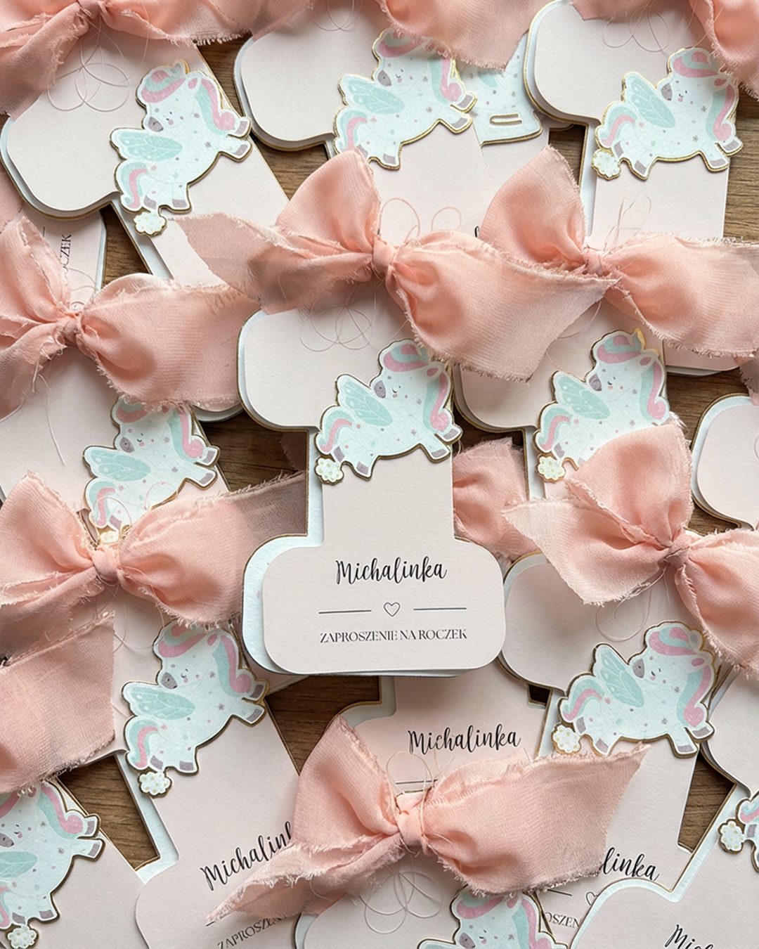 Zaproszenie na roczek Jednorożec